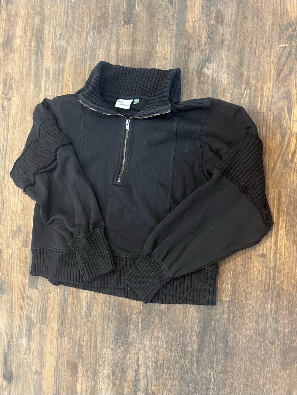Half-Zip Ribbed Collar Pullover Jacket in Black